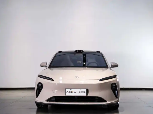 Nio ET5 — Фото автомобиля 3