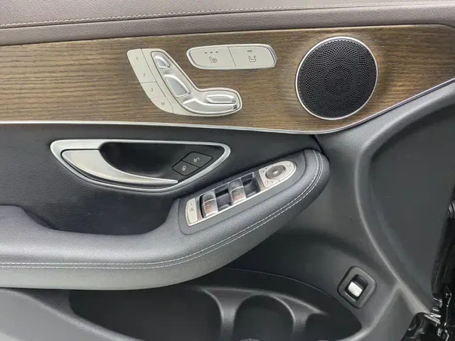 Mercedes-Benz GLC-Class — Фото автомобиля 25