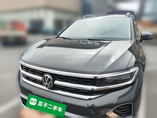 Фотография автомобиля — Volkswagen Talagon