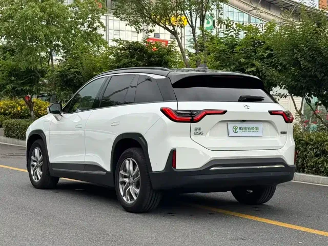 Nio ES6 — Фото автомобиля 6