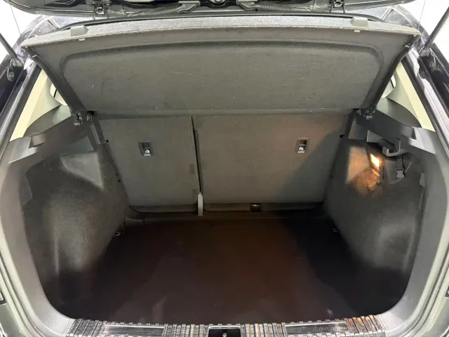 Volkswagen Tharu — Фото автомобиля 15