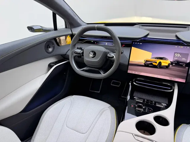 Lotus Eletre — Фото автомобиля 12