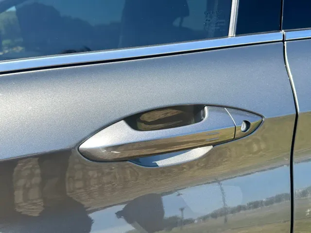 Geely Binyue — Фото автомобиля 7