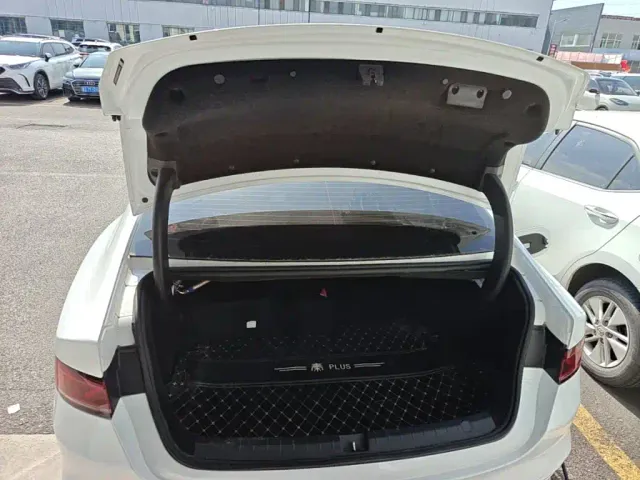 BYD Qin PLUS — Фото автомобиля 18