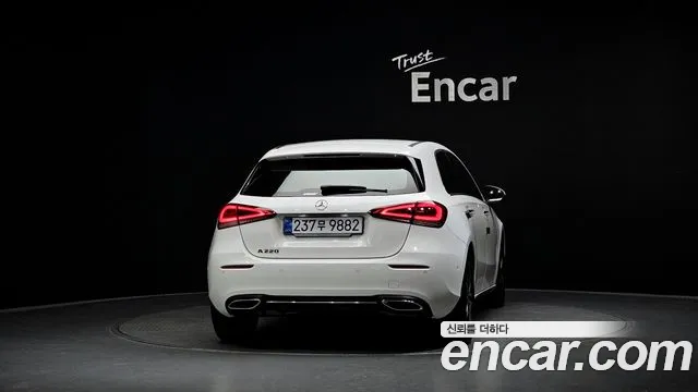 Mercedes-Benz A-Class — Фото автомобиля 4