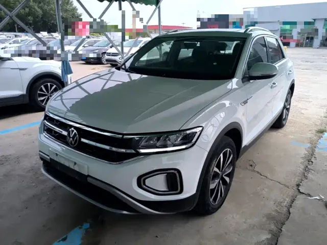 Фотография автомобиля — Volkswagen T-Roc