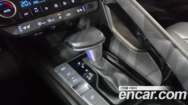 Hyundai Avante CN7 — Фото автомобиля 12