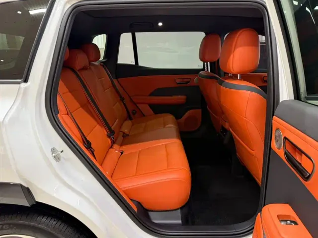 Toyota BoZhi 3X — Фото автомобиля 22