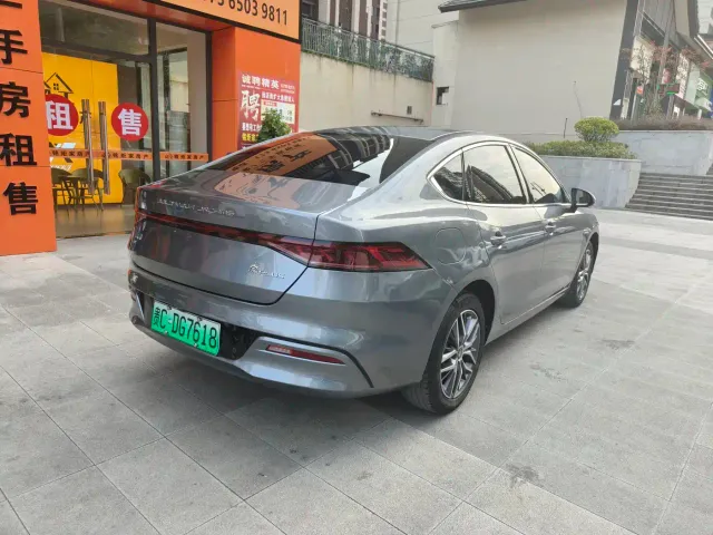 BYD Qin PLUS — Фото автомобиля 6