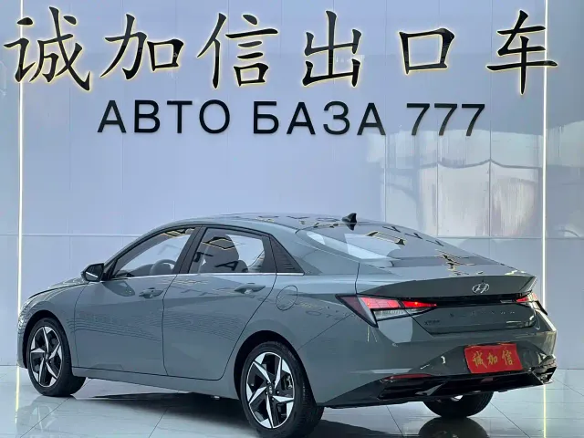 Hyundai Elantra — Фото автомобиля 6