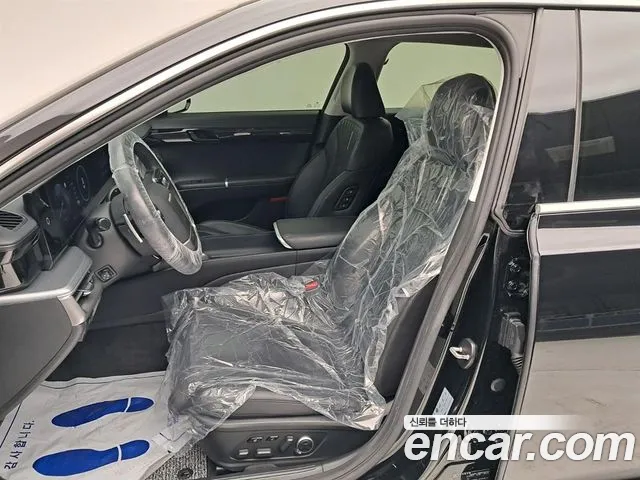Hyundai Grandeur GN7 — Фото автомобиля 11