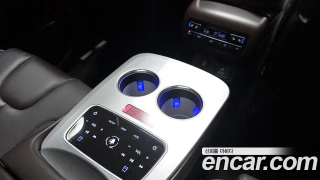 Hyundai Palisade The New Palisade Бензин 3.8 4WD — Фото автомобиля 25