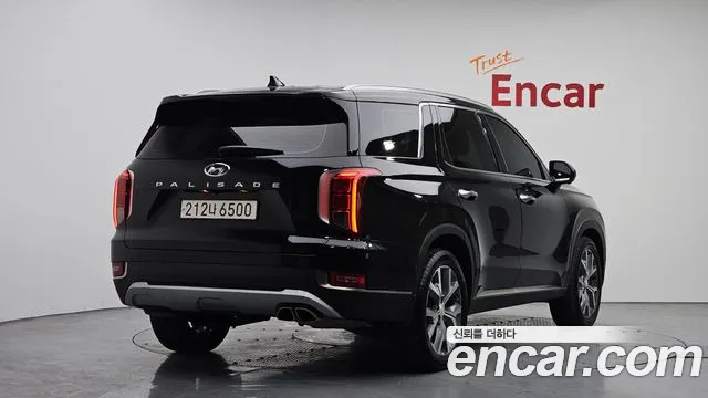 Hyundai Palisade Palisade Дизель 2.2 2WD — Фото автомобиля 2