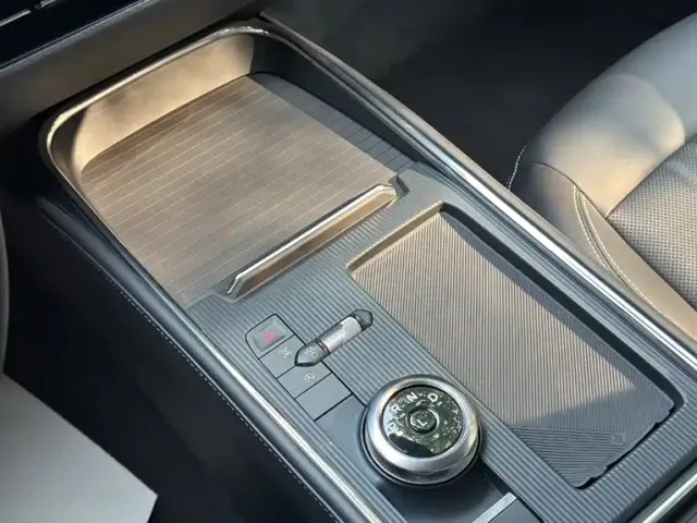 Ford Mondeo — Фото автомобиля 9