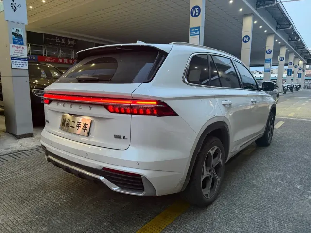 Geely Xingyue L — Фото автомобиля 4