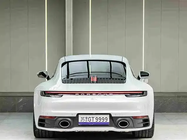 Porsche 911 — Фото автомобиля 6