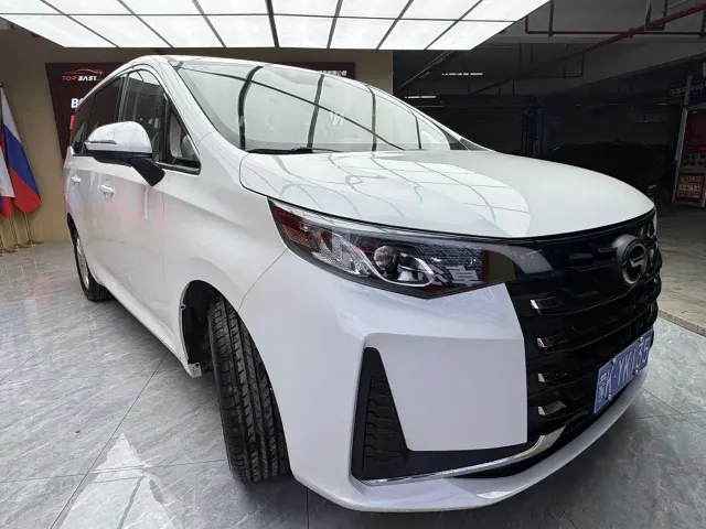 GAC Trumpchi M6 — Фото автомобиля 3