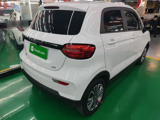Leapmotor T03 — Фото автомобиля 6