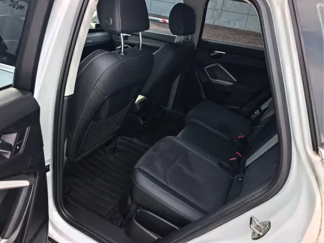 Audi Q3 — Фото автомобиля 9