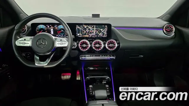 Mercedes-Benz GLA-Class — Фото автомобиля 7