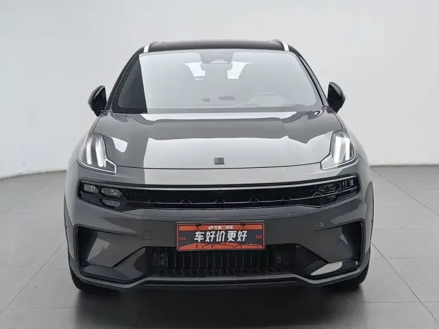 Lynk & Co Lynk & Co 06 2023 Remix 1.5T Power Halo — Фото автомобиля 3