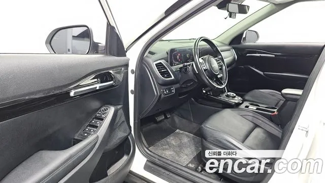 Kia Seltos — Фото автомобиля 15