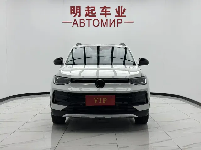 Volkswagen Tharu — Фото автомобиля 3