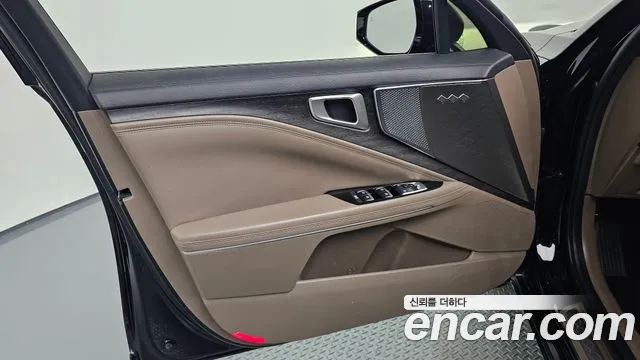 Kia K8 Hybrid — Фото автомобиля 13