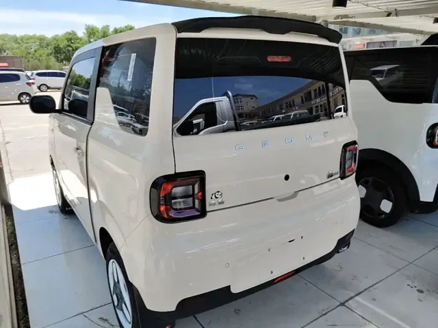 Geely Panda — Фото автомобиля 4