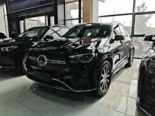 Фотография автомобиля — Mercedes-Benz GLE-Class