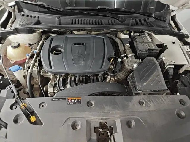 Geely Emgrand — Фото автомобиля 19