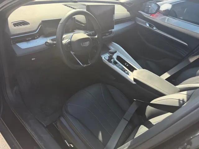 Geely Xingrui — Фото автомобиля 5