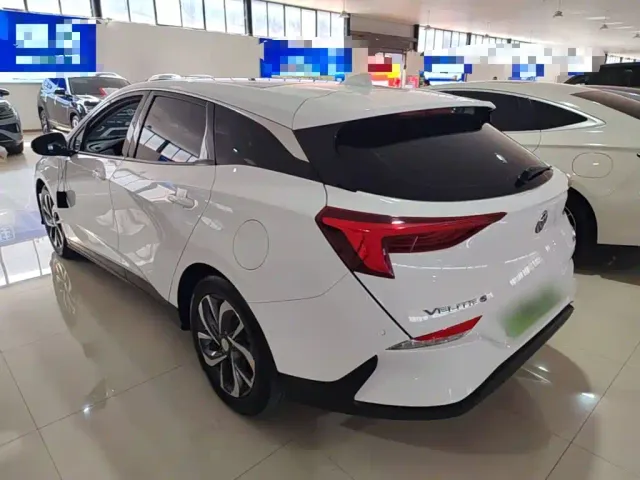 Buick Velite 6 — Фото автомобиля 4