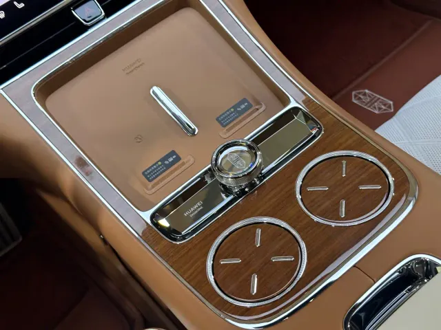 Maextro S800 — Фото автомобиля 17