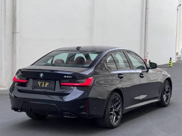 BMW 3 Series — Фото автомобиля 9