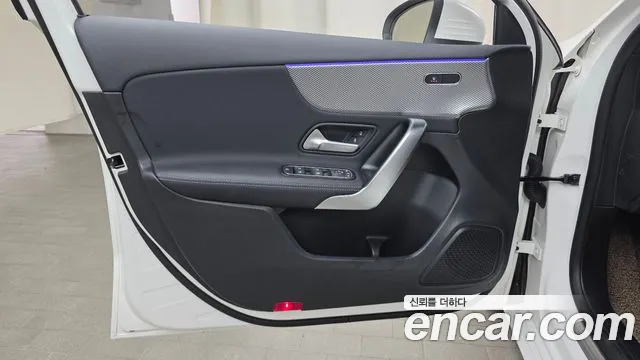 Mercedes-Benz A-Class W177 — Фото автомобиля 24