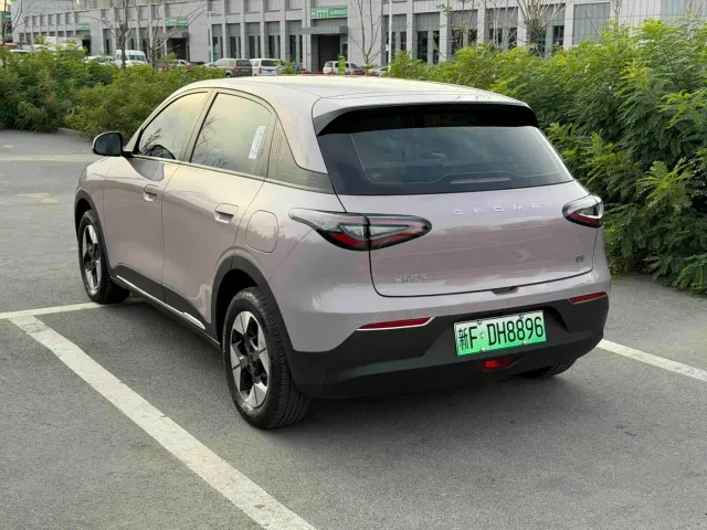 Geely Starry Wish — Фото автомобиля 7