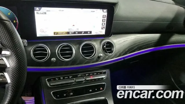 Mercedes-Benz E-Class W213 — Фото автомобиля 12