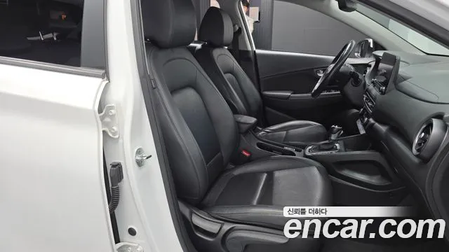 Hyundai Kona New — Фото автомобиля 16
