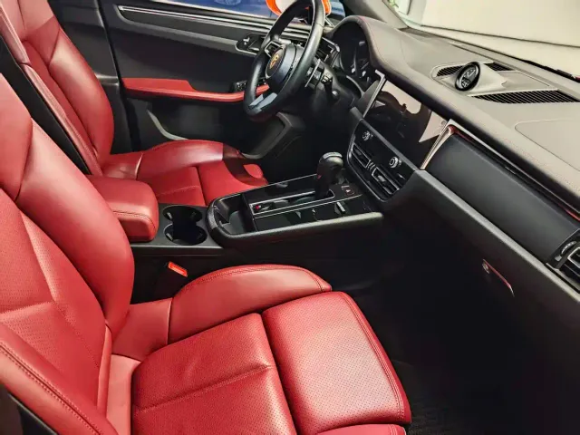 Porsche Macan — Фото автомобиля 10