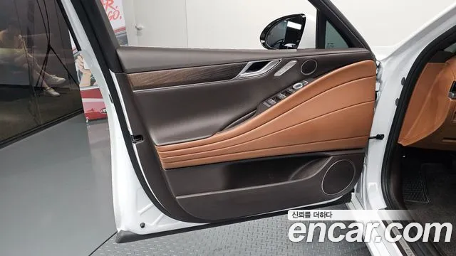 Genesis G80 Бензин 2.5 турбо 2WD — Фото автомобиля 22