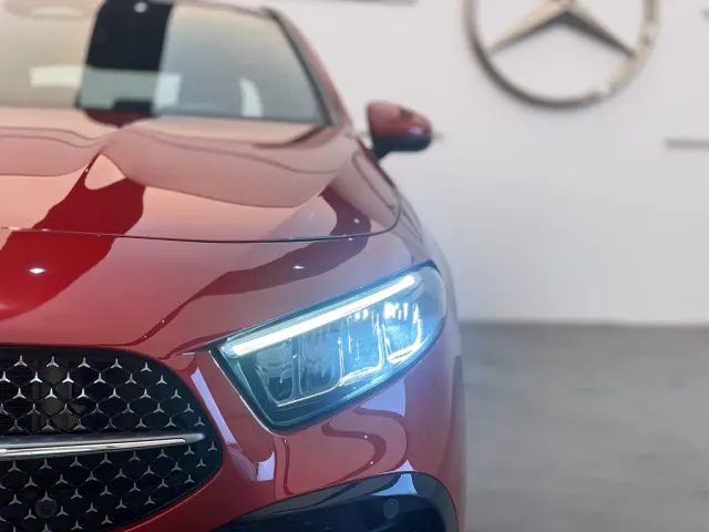 Mercedes-Benz A-Class — Фото автомобиля 3