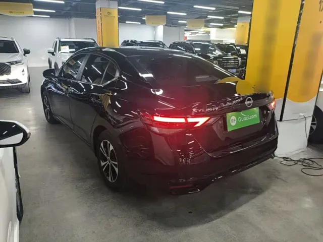Nissan Sylphy — Фото автомобиля 4