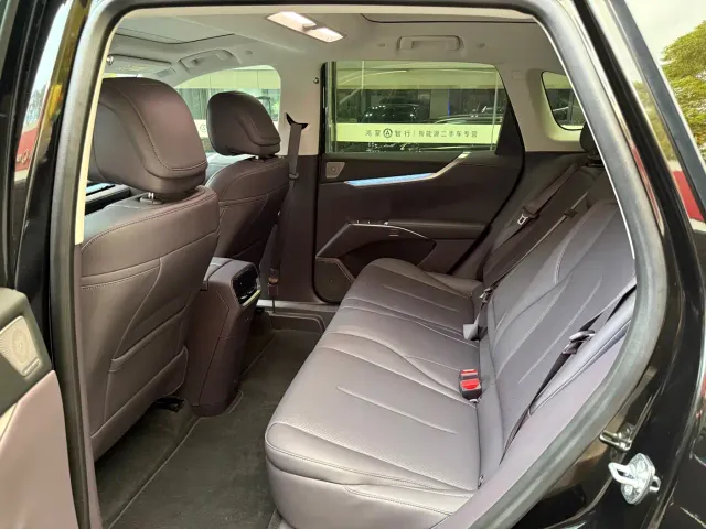 Buick Zhijing E7 — Фото автомобиля 7