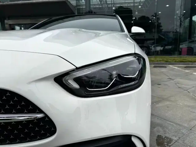Mercedes-Benz C-Class — Фото автомобиля 10
