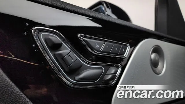 Lincoln Aviator Aviator 2 поколение 3.0 Reserve Jet Package AWD — Фото автомобиля 25