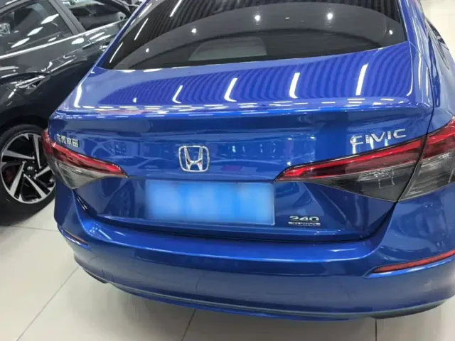 Honda Civic — Фото автомобиля 5