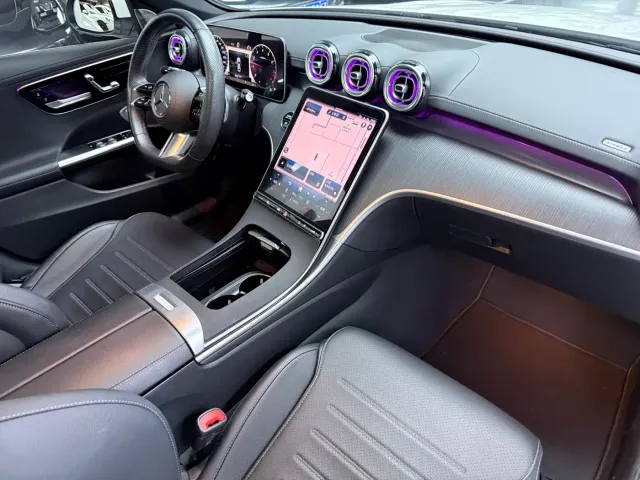 Mercedes-Benz C-Class — Фото автомобиля 20