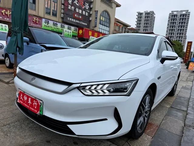 Фотография автомобиля — BYD Qin PLUS
