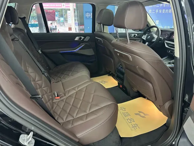 BMW X5 — Фото автомобиля 25